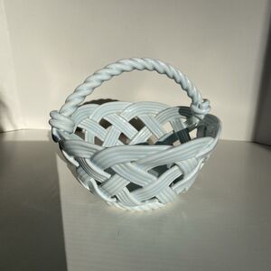 Vintage Light Blue White Ceramic Basket Weaved Bowl 5.5 in. Tall 6.5 In. Wide
